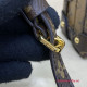M44199 Petite Malle Monogram Bag