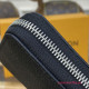 M61867 Zippy Wallet Mahina Leather (Black)
