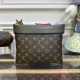 Louis Vuitton M64034 Pochette Tuileries Monogram