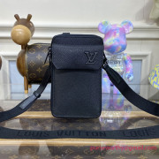 M57089 Phone Pouch LV AEROGRAM