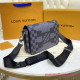 N50013 Studio Messenger Damier Graphite Canvas