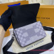N50014 Studio Messenger Shoulder Bag
