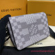N50014 Studio Messenger Shoulder Bag