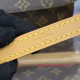 M81911 Wallet on Chain Ivy Monogram Canvas
