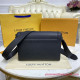 M30807 New Flap Messenger Taiga Leather (Black)