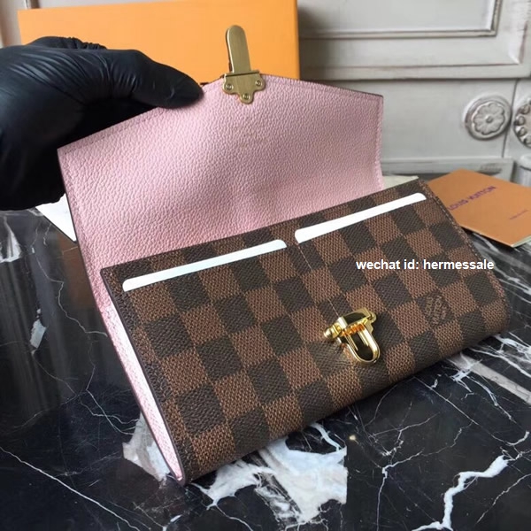 Louis Vuitton N64447 Clapton Wallet in Damier Canvas and Leather Magnolia