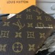 Louis Vuitton M41895 Zippy Wallet Monogram Canvas Fuchsia