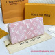 M81182 Zippy Wallet
