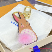 M00994 LV Bunny Key Holder S00