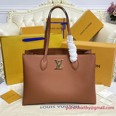 M58927 LockMe Shopper Bag