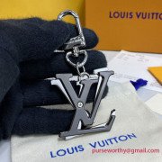 M77164 LV Shake Bag Charm and Key Holder S00 