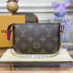 M81633 Mini Pochette Accessoires Monogram Canvas