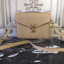 Louis Vuitton M44245 Luxury Monogram Handbag Pochette Metis Papyrus