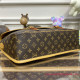M42249 Gibeciere GM Messenger Bag