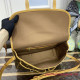 M42249 Gibeciere GM Messenger Bag