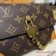 M14738 Steamer Wearable Wallet (Authentic Quality)