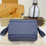 M15260 Boarding Messenger Navy Blue (Authentic Quality)