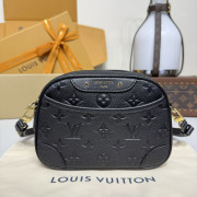 M25518 Tiny Camera Bag Black (Authentic Quality)