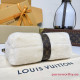 M26245 LV Ski Pochette Mia Creme (Authentic Quality)