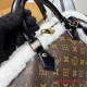 M26326 LV Ski Speedy Soft 30 Teddy (Authentic Quality)