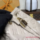 M26530 Coussin Bucket Beige (Authentic Quality)
