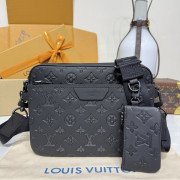 M26713 Trio Messenger Bag Black (Authentic Quality)