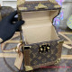 M10079 Camera Box Monogram Canvas