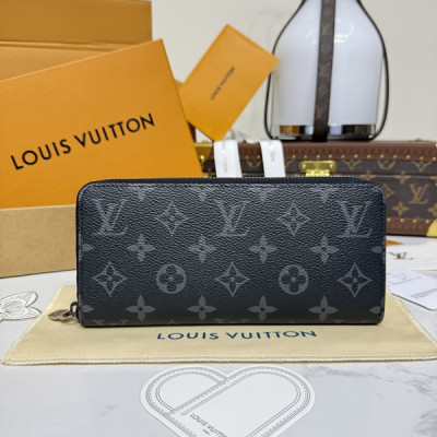 M11611 Zippy Wallet Horizontal (Authentic Quality)