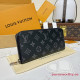 M11611 Zippy Wallet Horizontal (Authentic Quality)