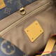 M13928 Shopper Tote MM (Authentic Quality)