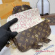 M15148 Wallet On Chain Ivy (Authentic Quality)