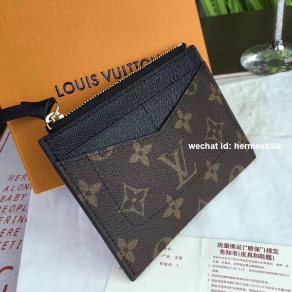 Louis Vuitton M62257 Zipped Card Holder Monogram
