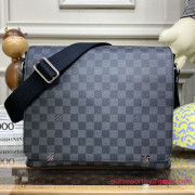 N41029 Louis Vuitton District MM Damier Graphite Canvas